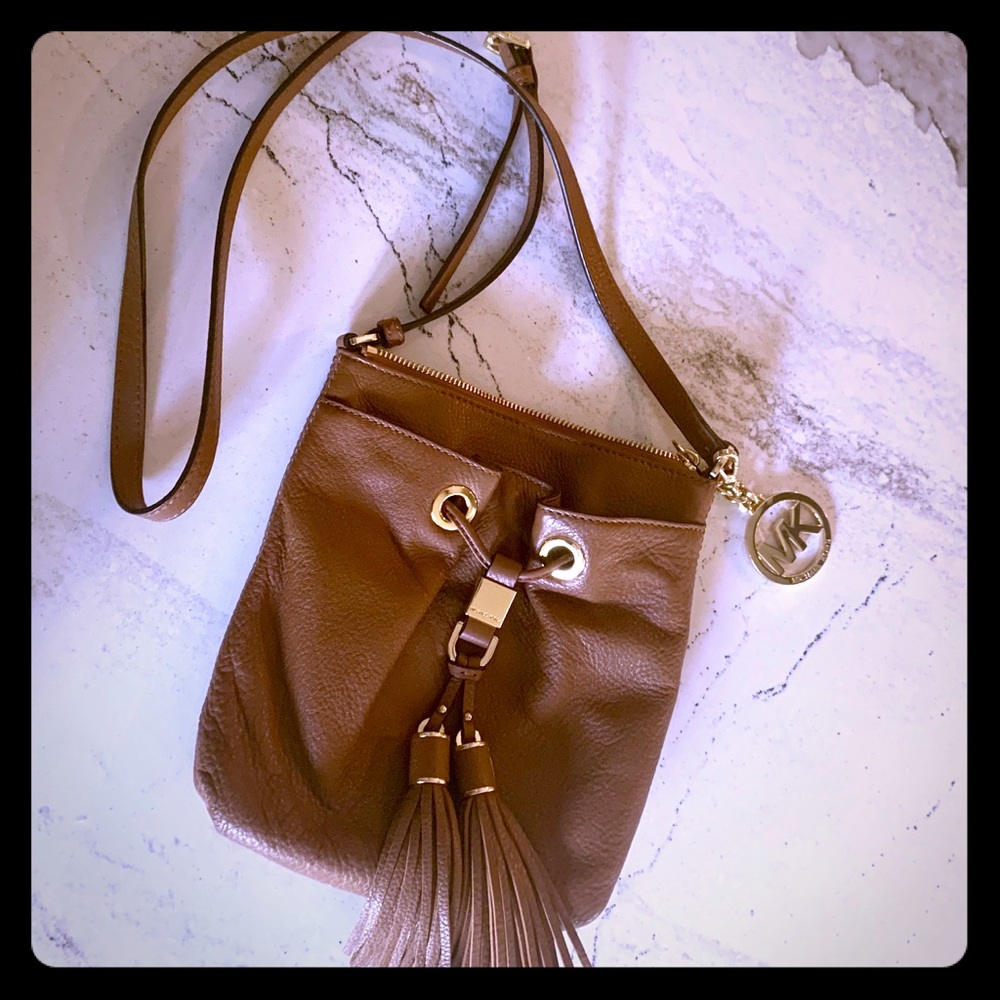 Authentic Michael Kors Camden Crossbody